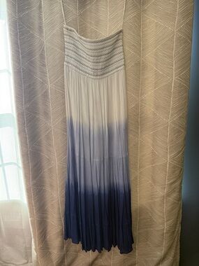Solitaire Strapless Ombre Maxi Dress in Blue and White